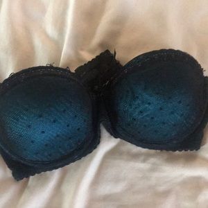 Fredrick’s of Hollywood Strapless Bra